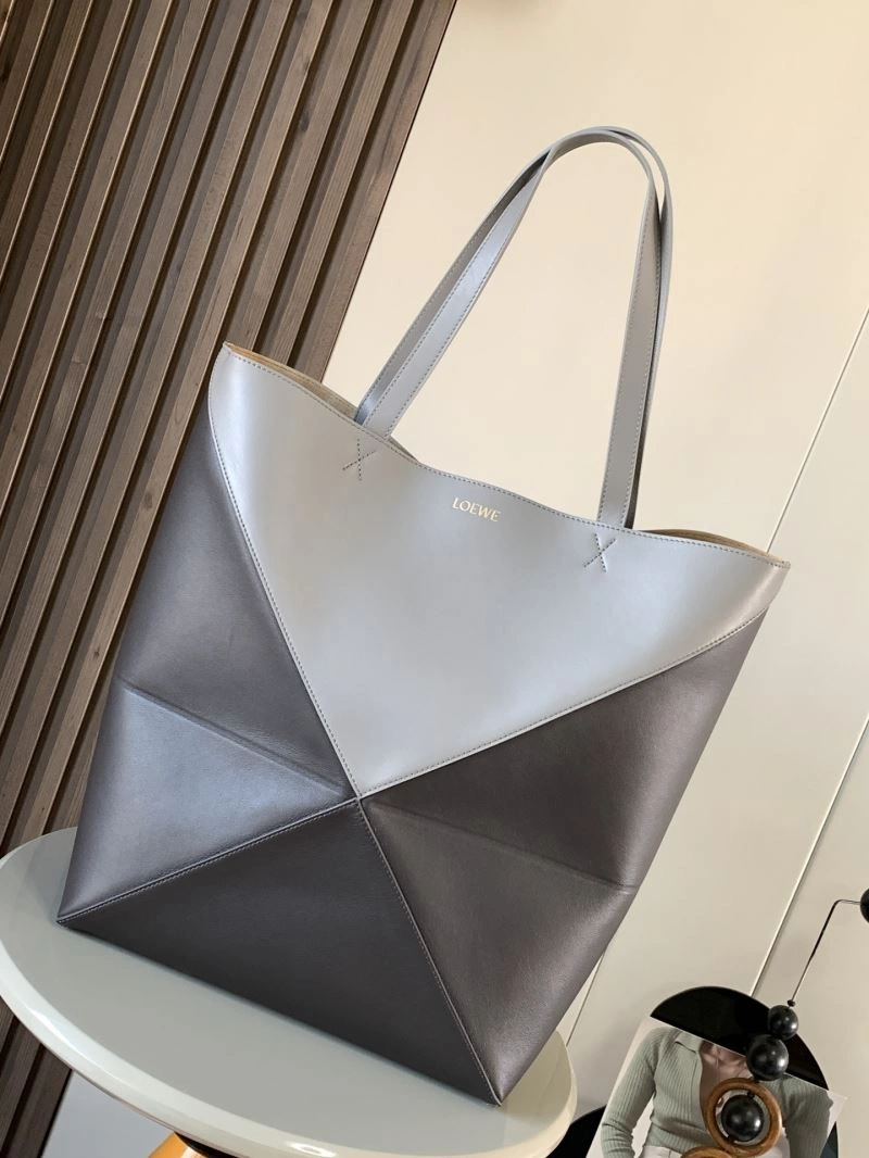Timeless Loewe Shopping Bags 73100