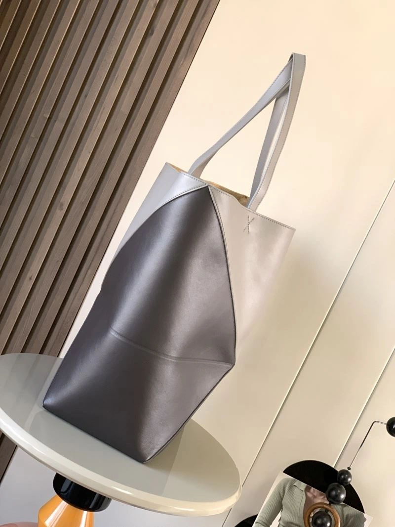 Timeless Loewe Shopping Bags 73100