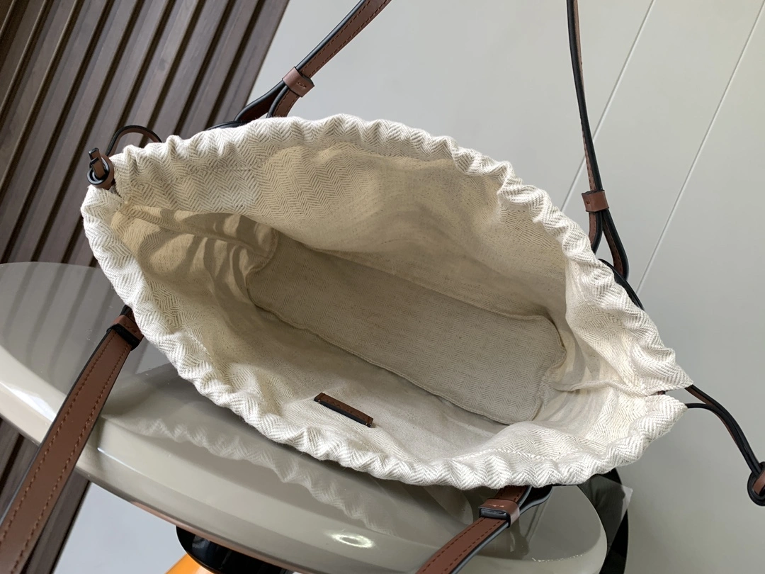 Loewe Shopping Bags Fashionable 71895