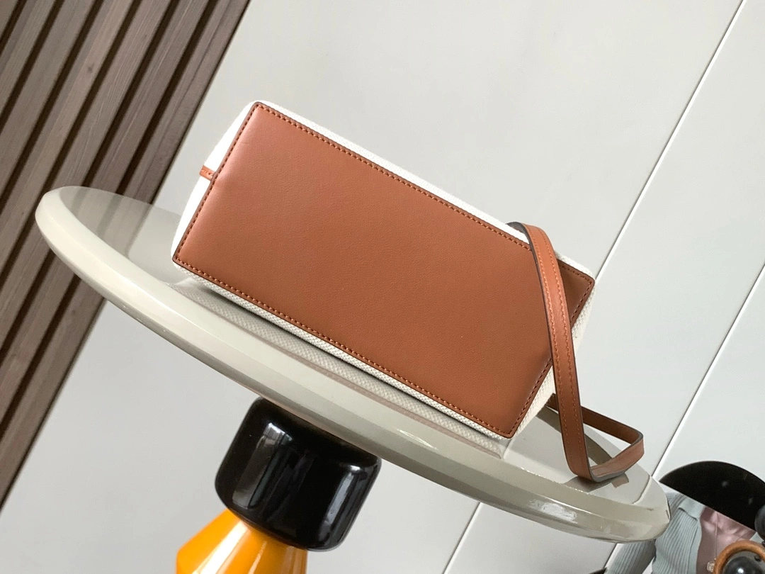 Loewe Shopping Bags Affordable 71892