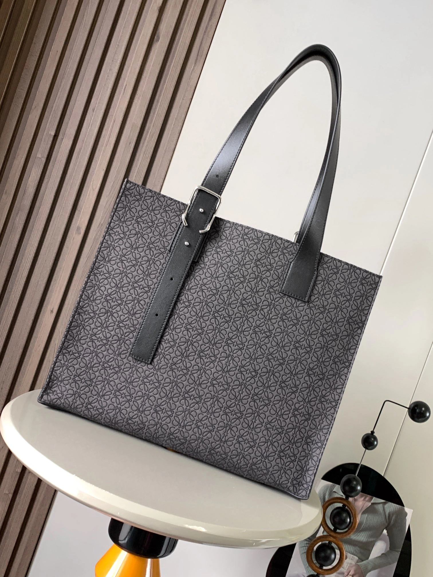 Unisex Loewe Shopping Bags 71886