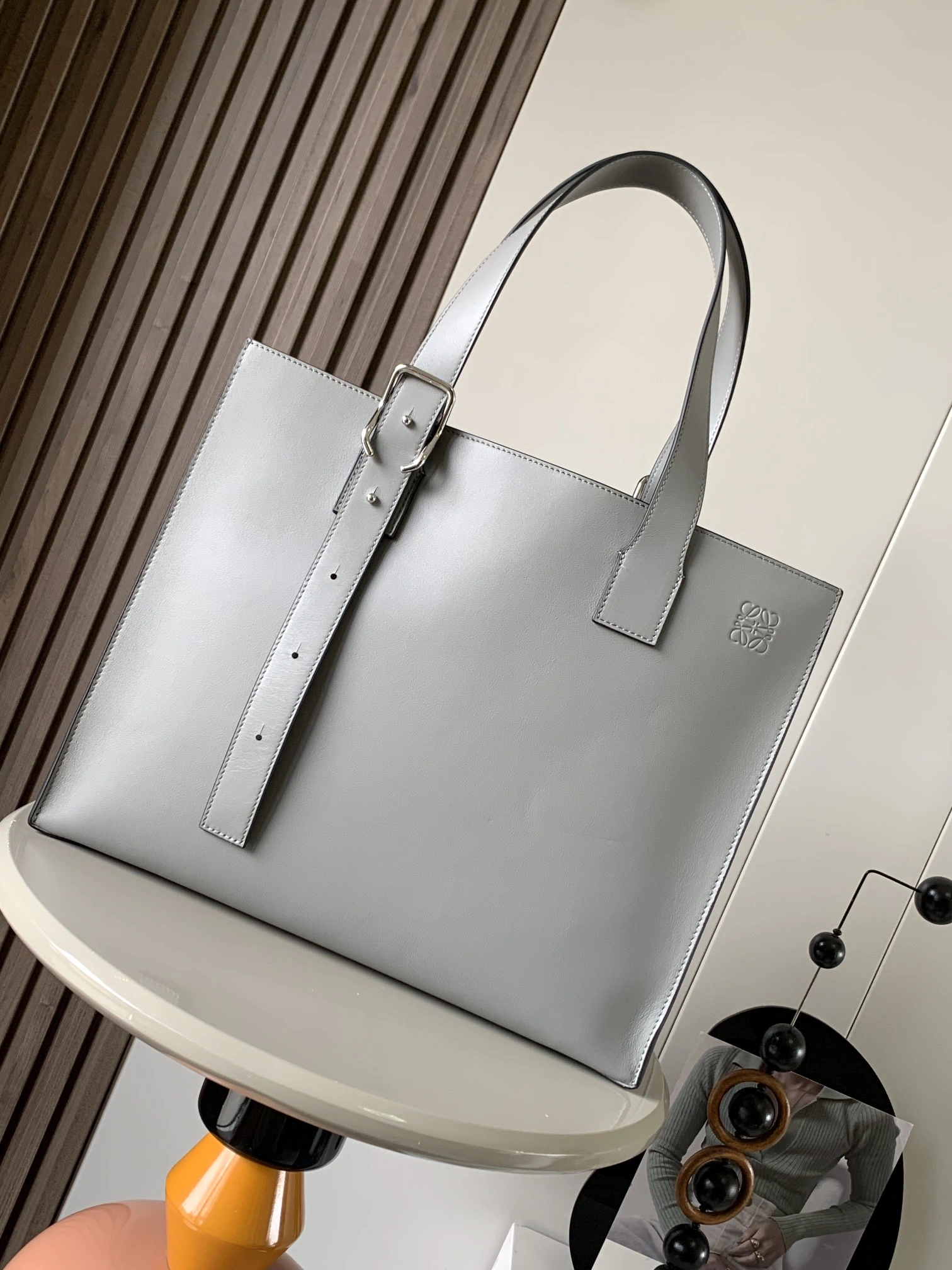 Snug Loewe Shopping Bags 71887