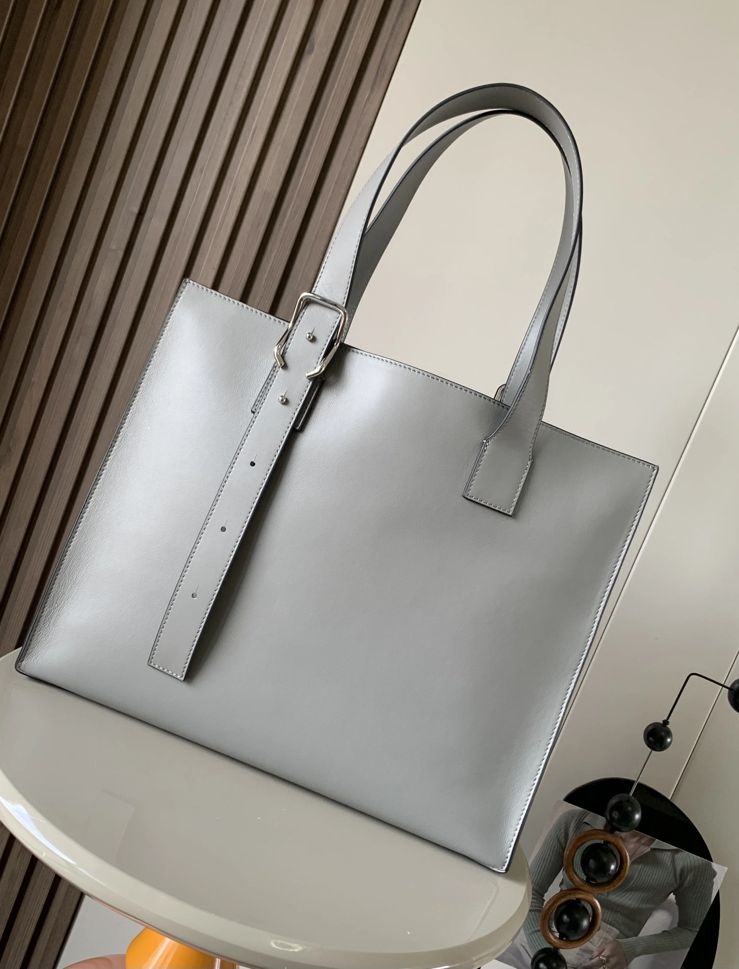 Snug Loewe Shopping Bags 71887