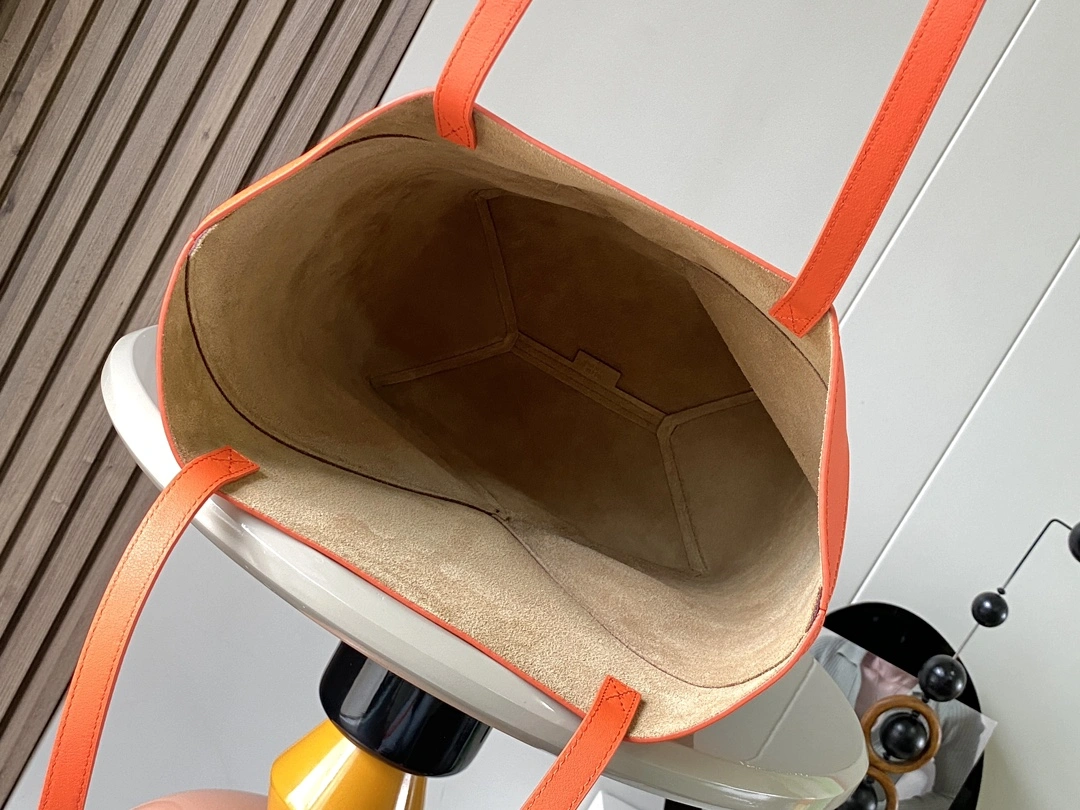 GoAnywhere Loewe Shopping Bags 71872