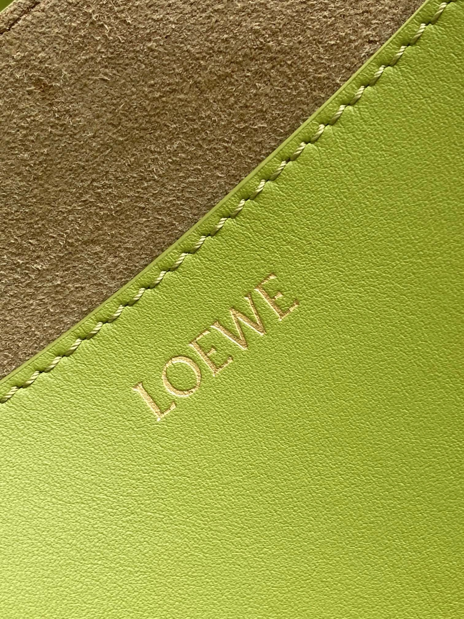 Loewe Shopping Bags FashionForward 71930