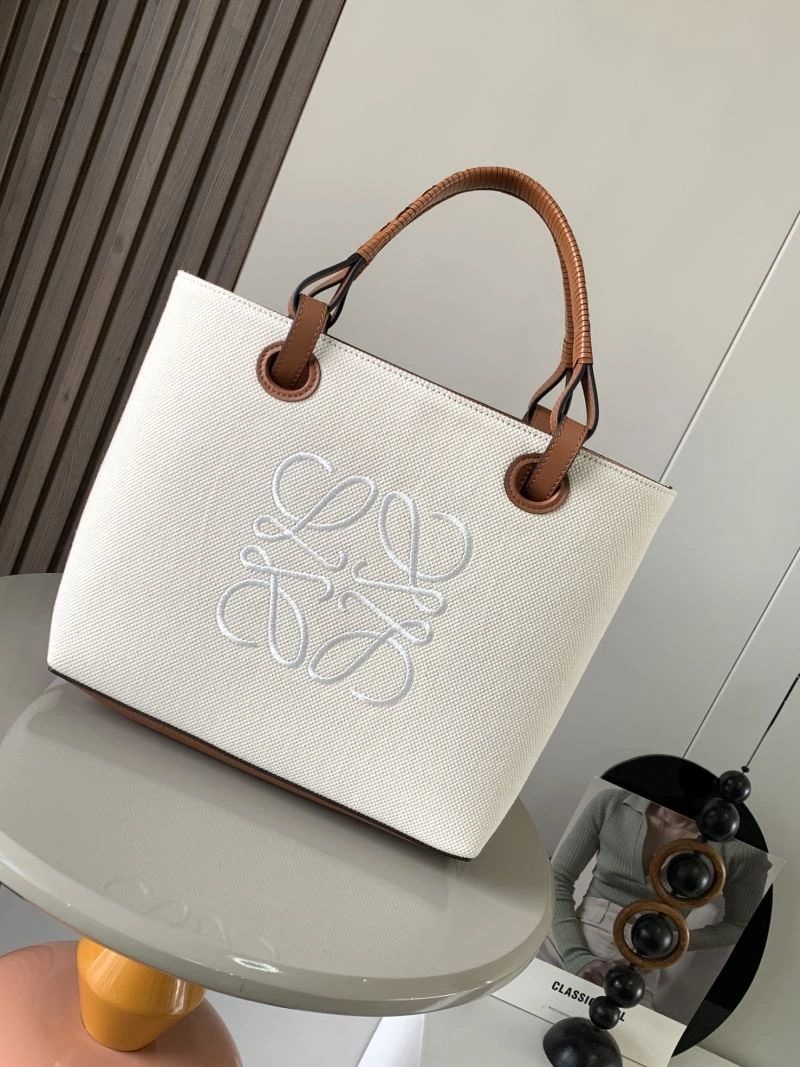 Loewe Shopping Bags Flexible 67043