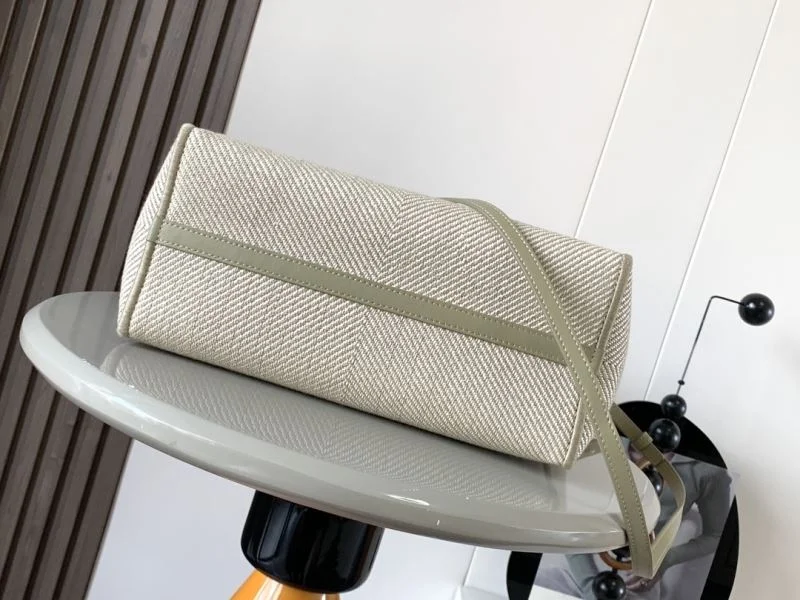 ZeroBulk Loewe Shopping Bags 37625