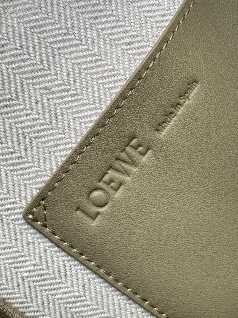 ZeroBulk Loewe Shopping Bags 37625