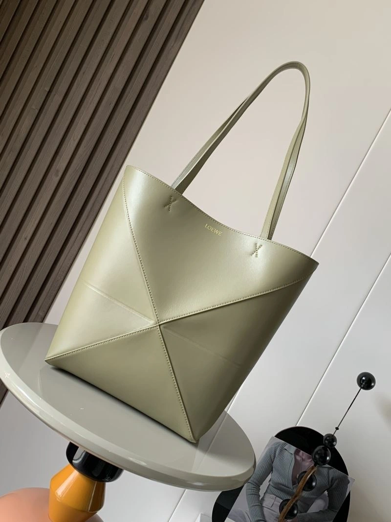Tailored Loewe Shopping Bags 61156