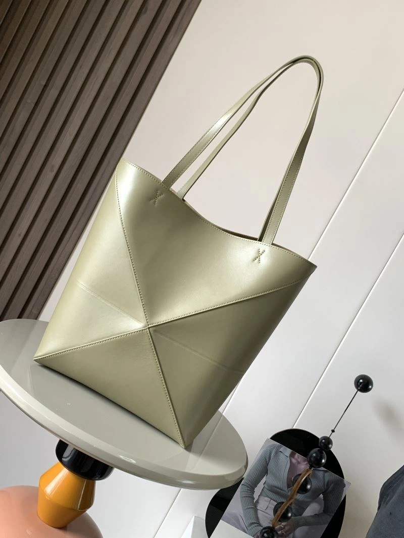 Tailored Loewe Shopping Bags 61156