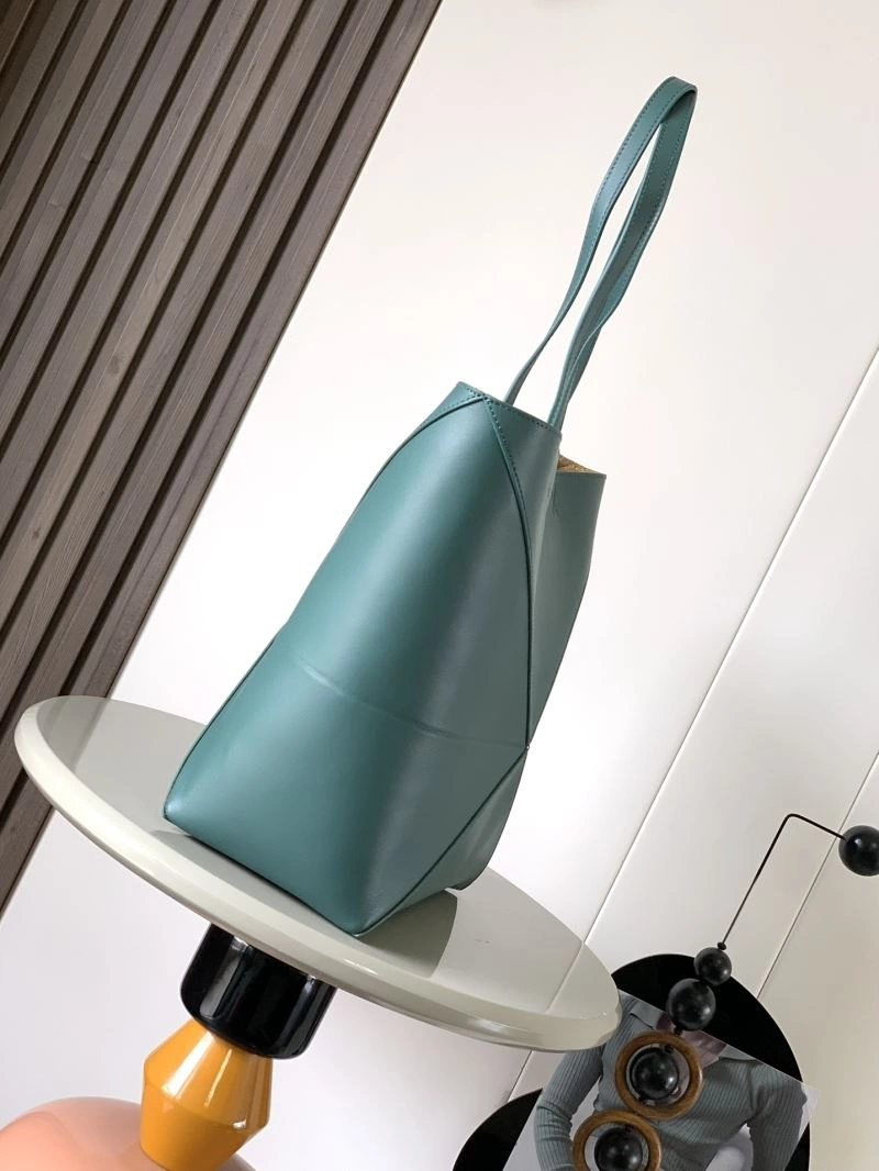 Timeless Loewe Shopping Bags 61149
