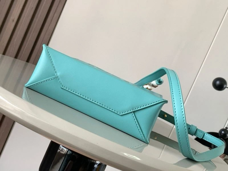 Loewe Shopping Bags Unique 61148
