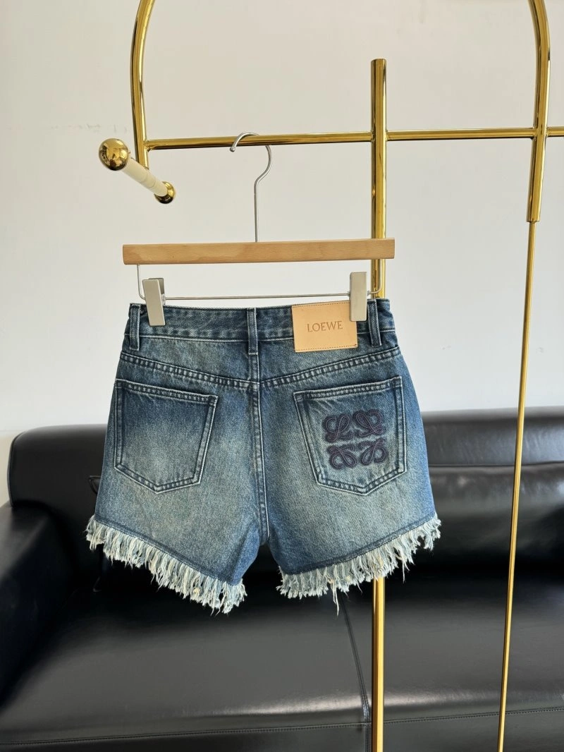 Casual Loewe Short Pants 149724