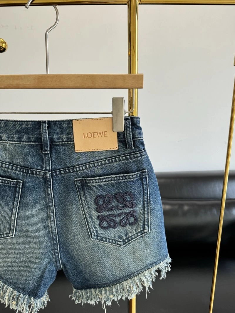 Casual Loewe Short Pants 149724