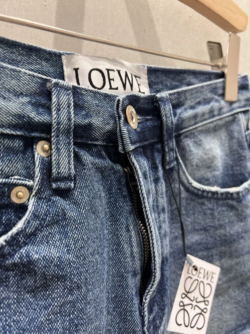 Contemporary Loewe Short Pants 149706