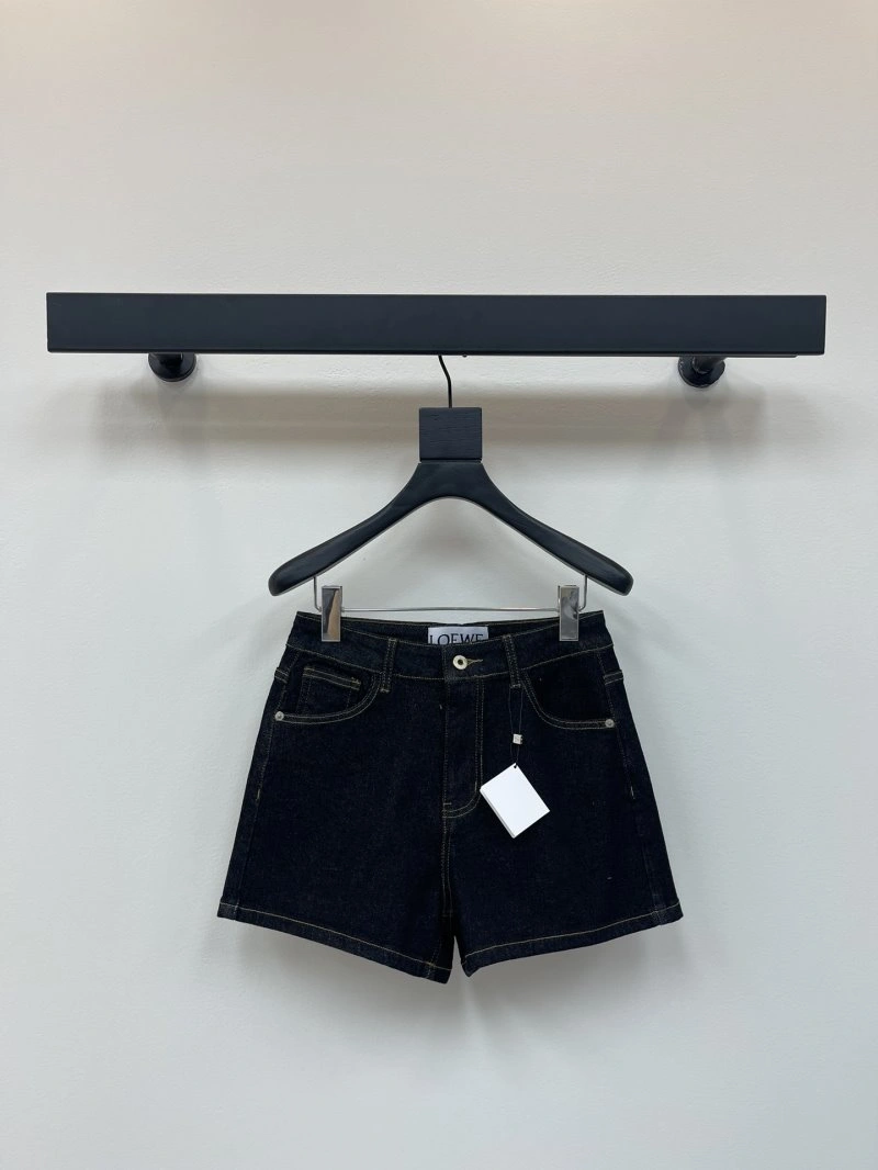 Loewe Short Pants Chic 149686