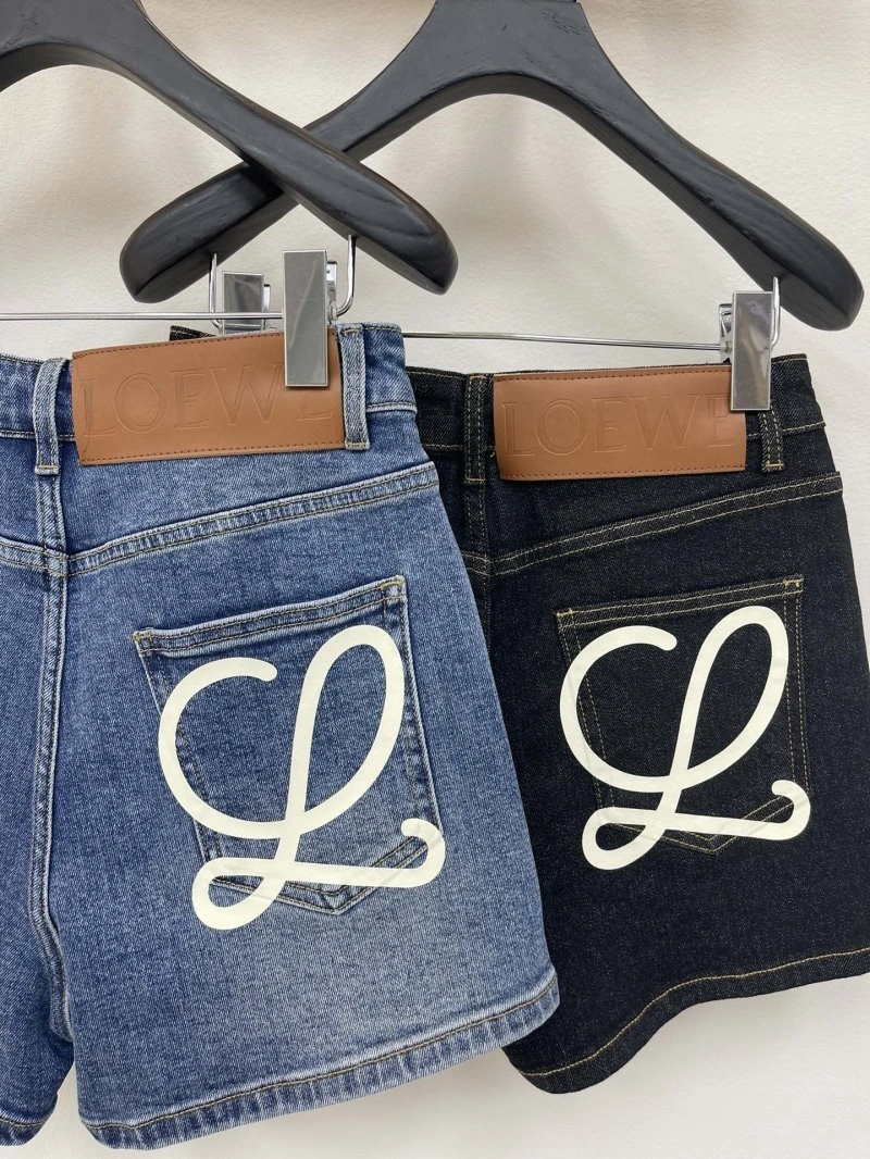 Loewe Short Pants Chic 149686