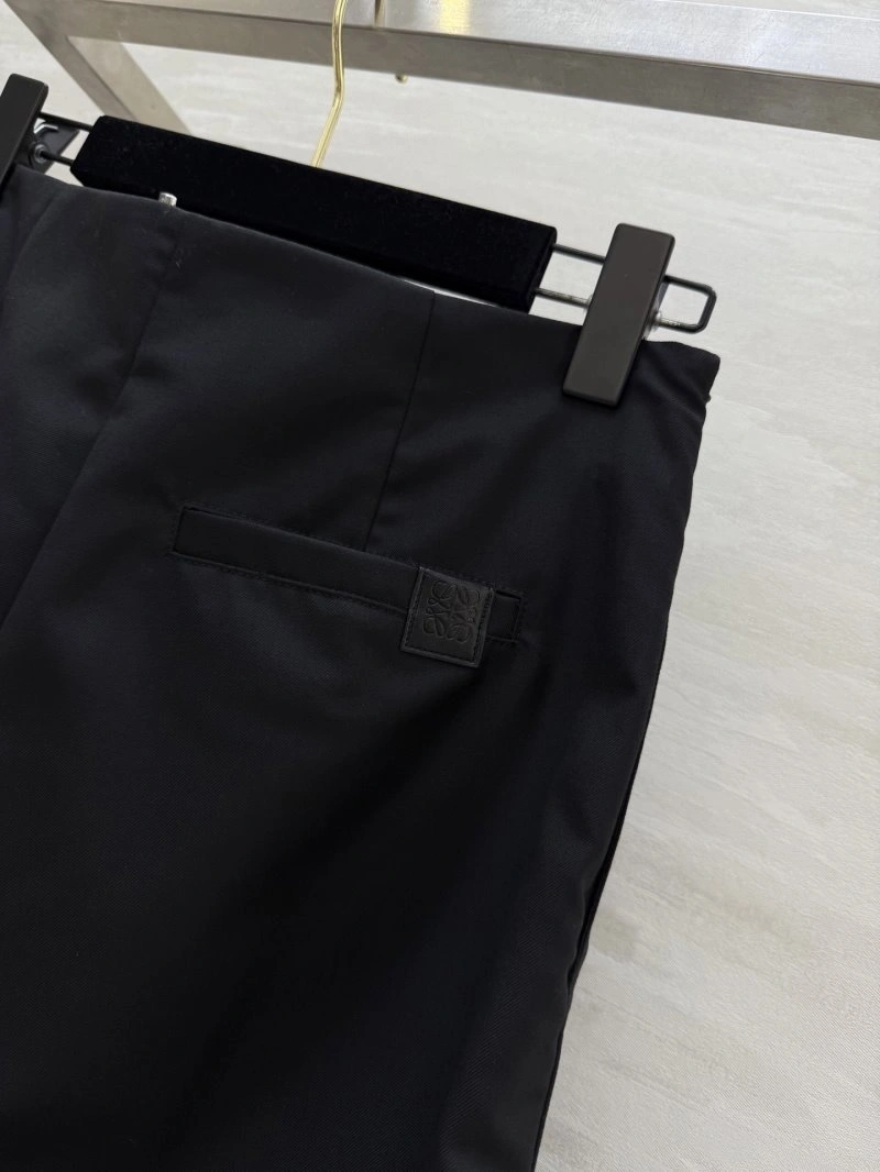Stylish Loewe Short Pants 154856