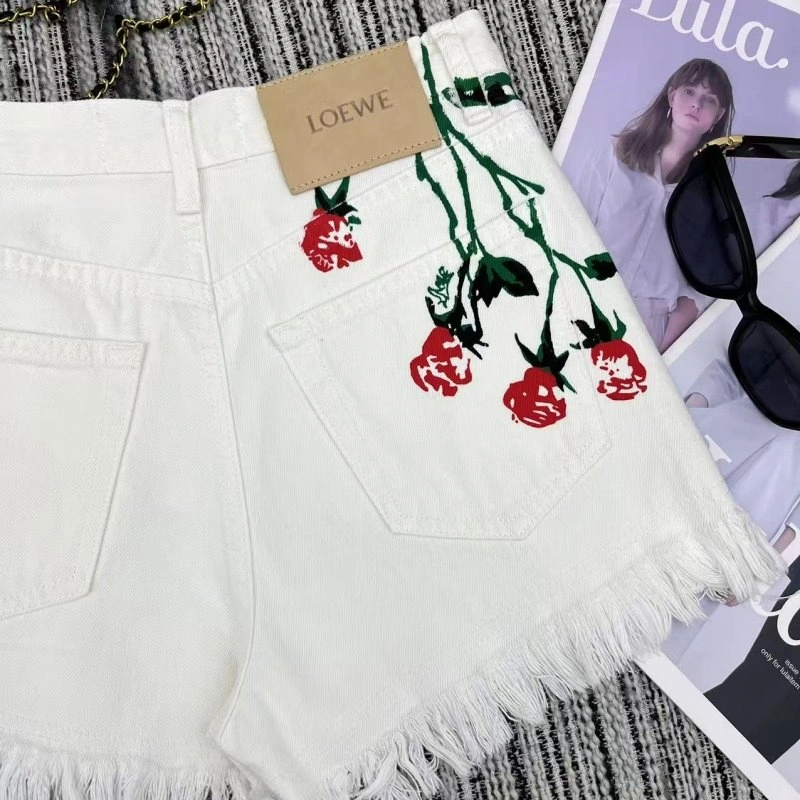Stylish Loewe Short Pants 154839