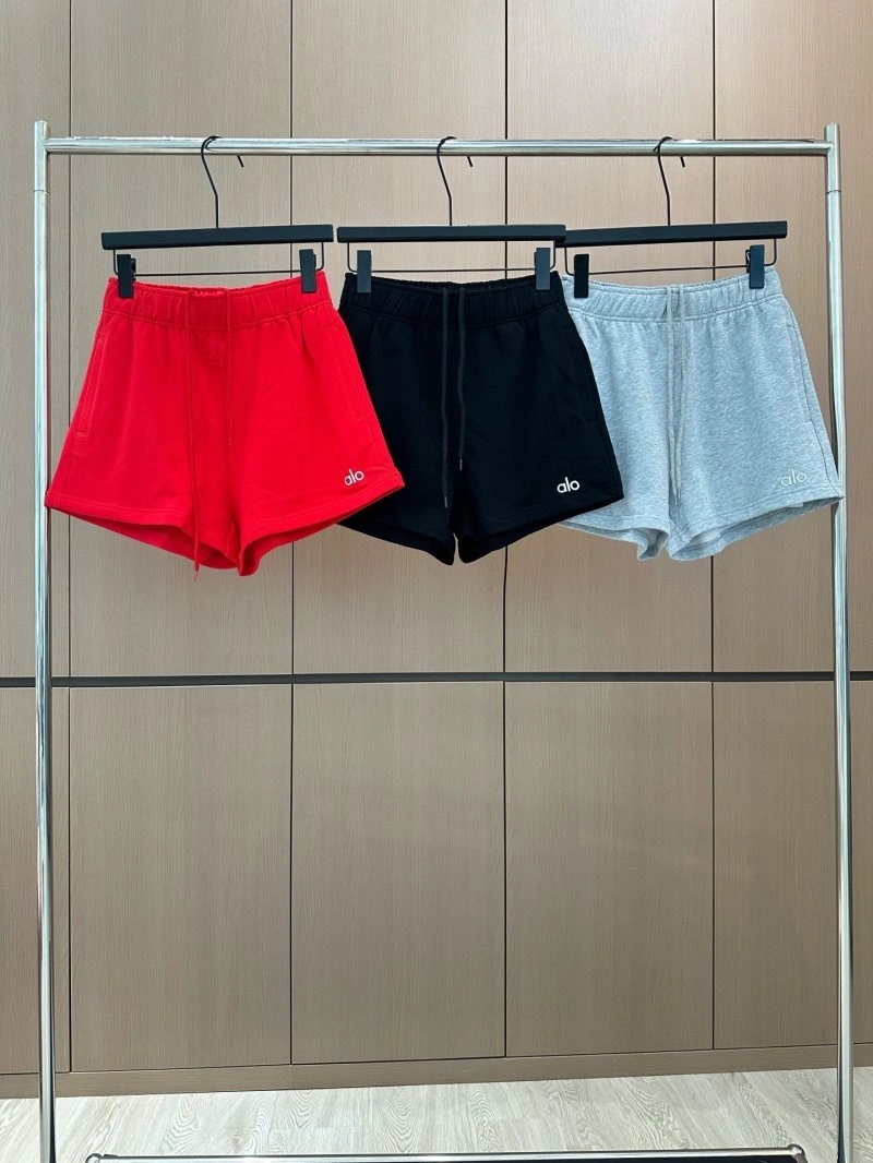 UrbanChic Loewe Short Pants 153118