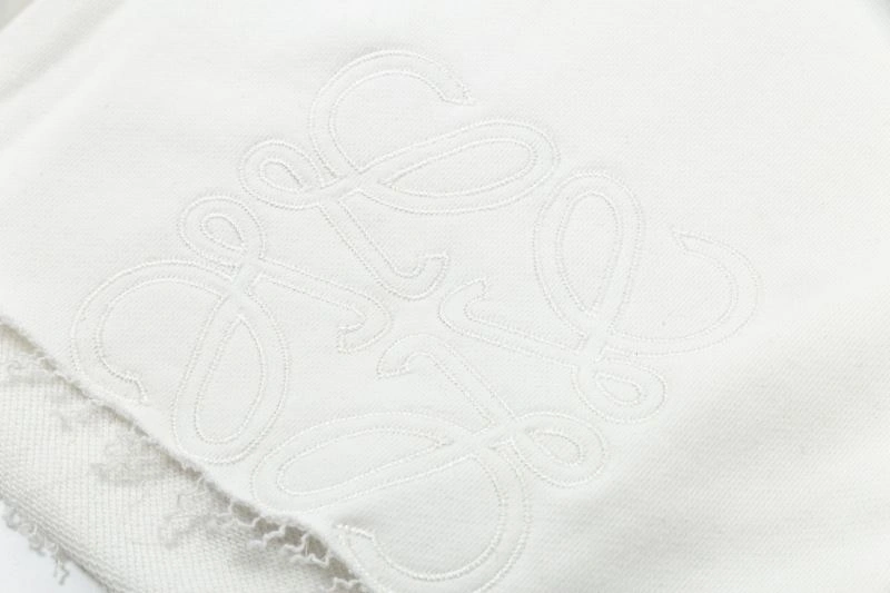 Snug Loewe Short Pants 159375