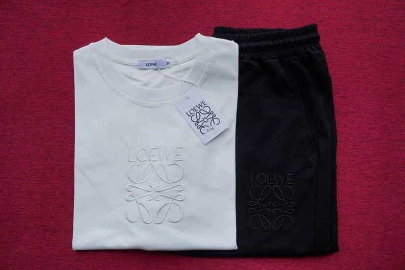 Youthful Loewe Short Suits 157649