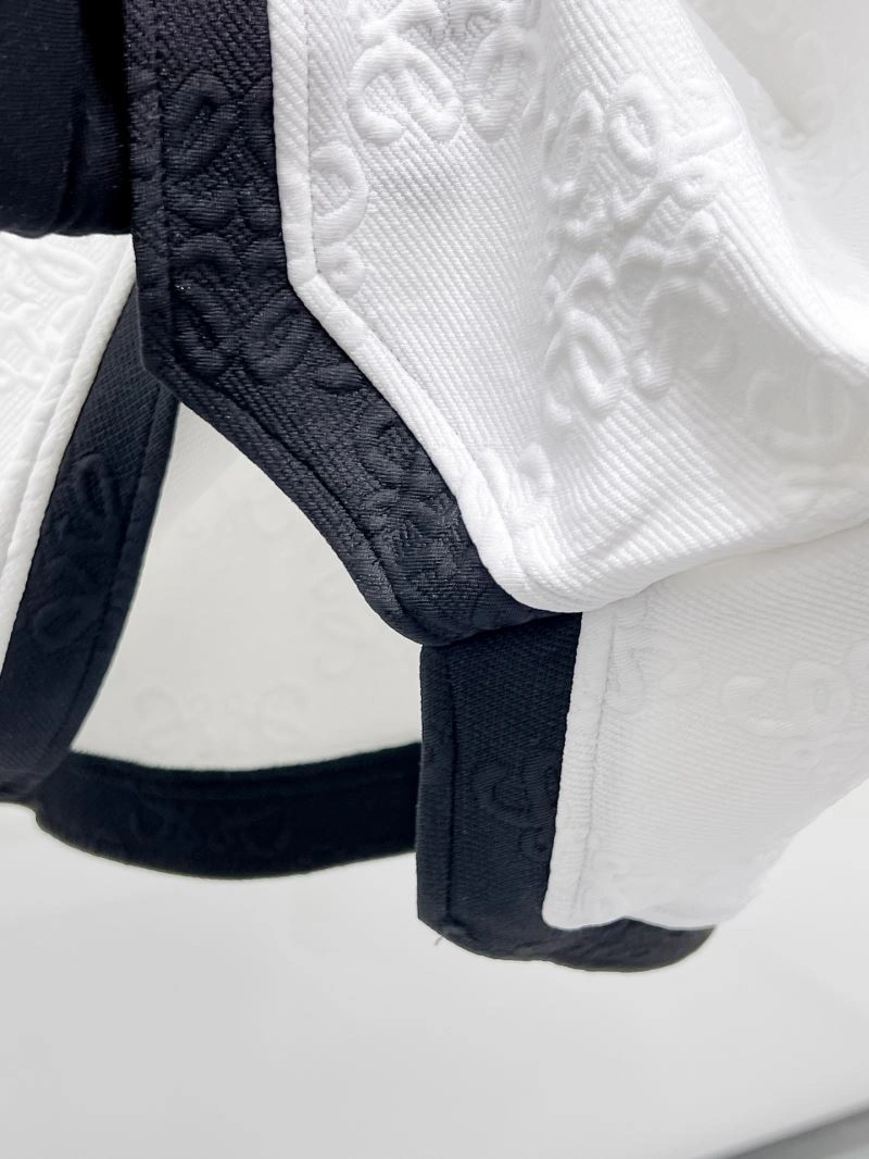 Attractive Loewe Short Suits 158406
