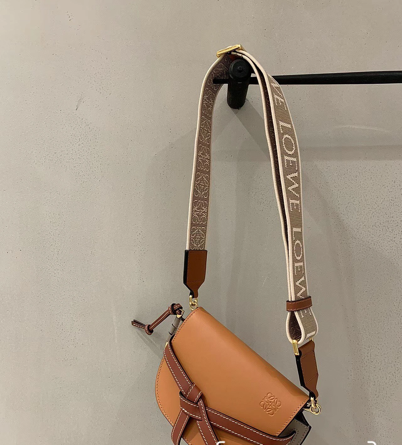 Loewe Shoulder Straps Breathable 72019