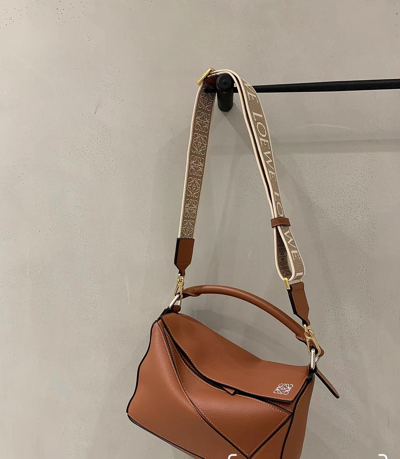 Loewe Shoulder Straps Breathable 72019