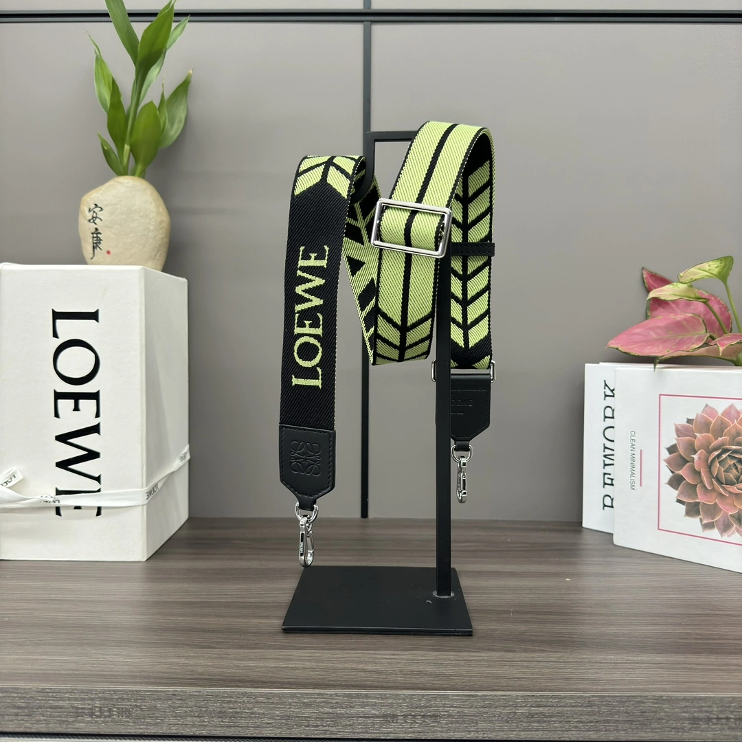 Effortless Loewe Shoulder Straps 72014