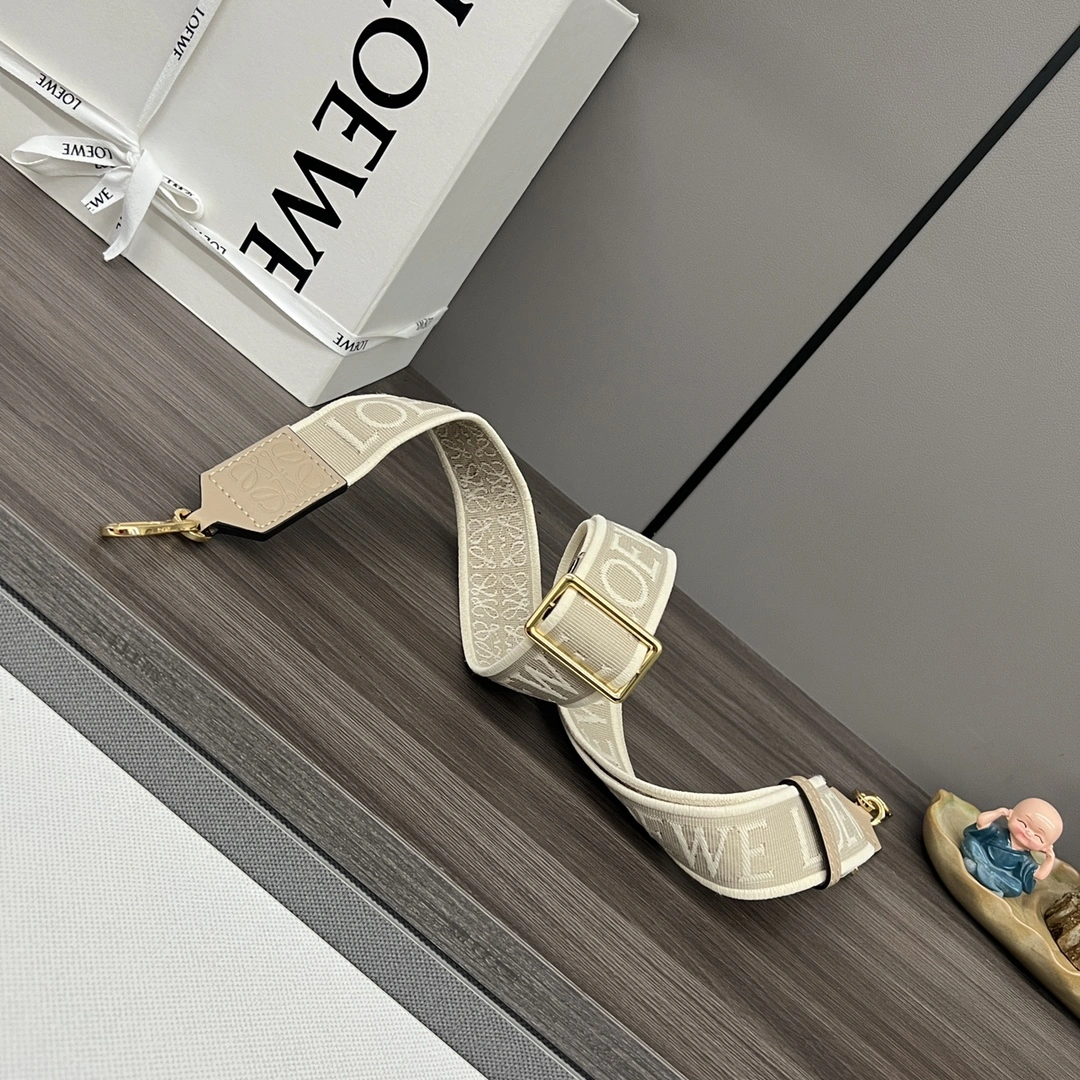Loewe Shoulder Straps Practical 67127