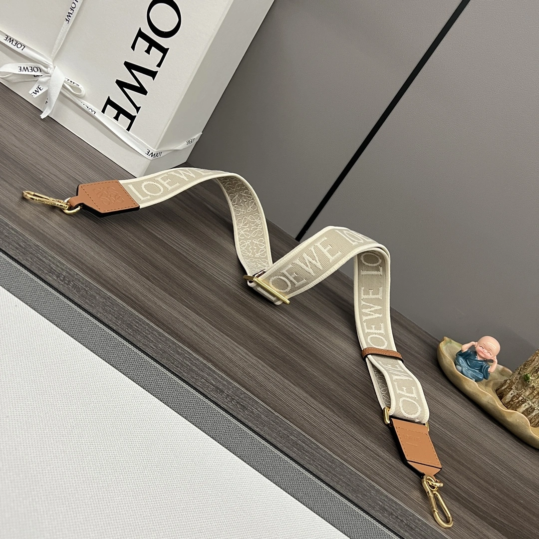 Loewe Shoulder Straps Lightweight 67138