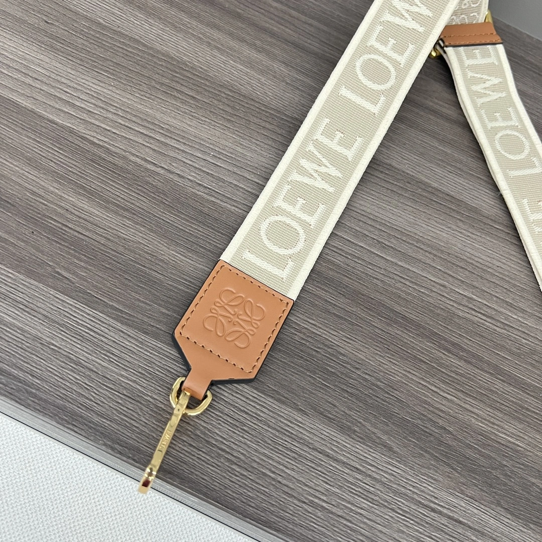 Loewe Shoulder Straps Lightweight 67138