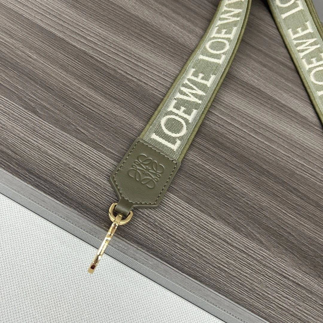 Loewe Shoulder Straps Durable 67120