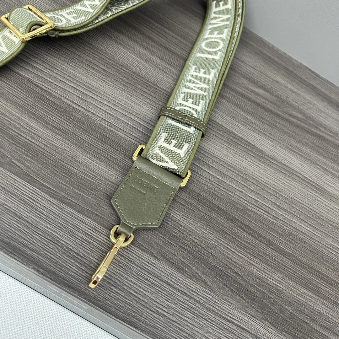 Loewe Shoulder Straps Durable 67120