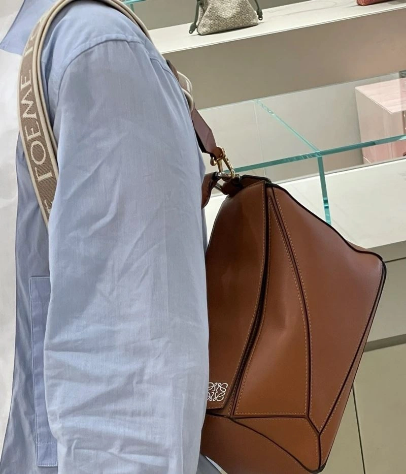 WaterResistant Loewe Shoulder Straps 61366