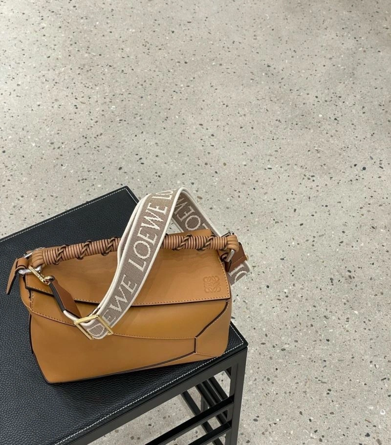 WaterResistant Loewe Shoulder Straps 61366