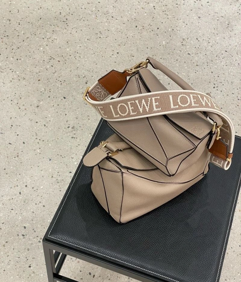 WaterResistant Loewe Shoulder Straps 61366