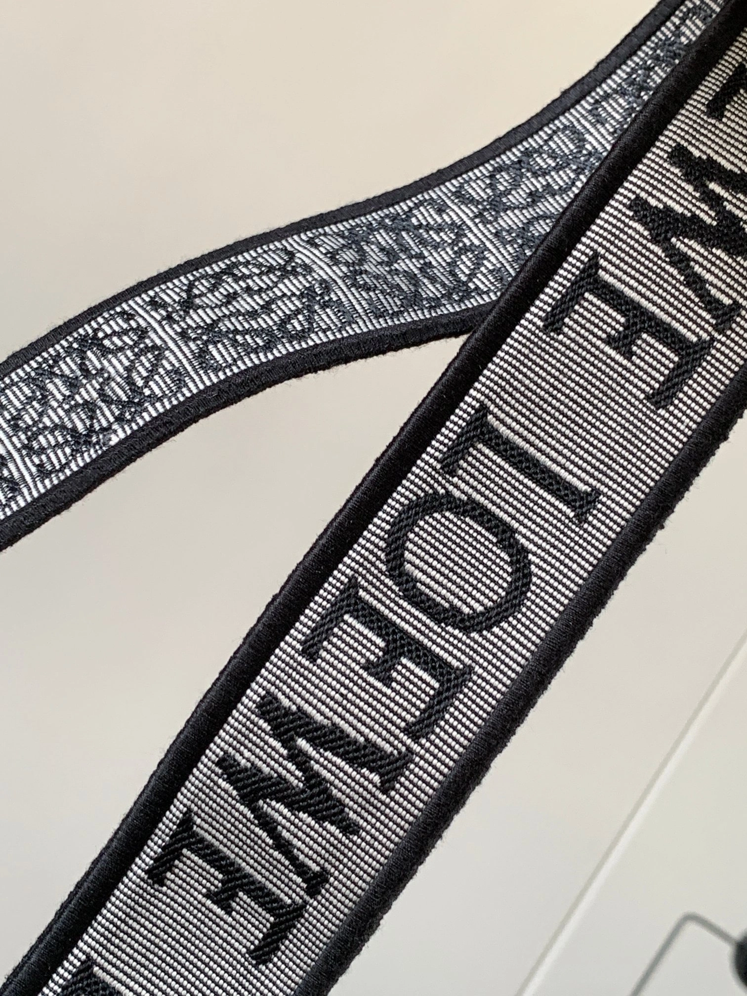 Loewe Shoulder Straps Upgraded 71866