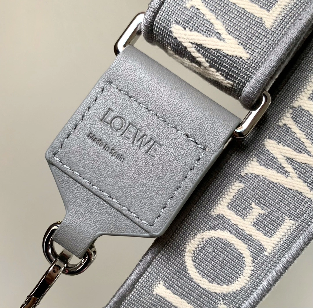 Loewe Shoulder Straps DailyWear 71869