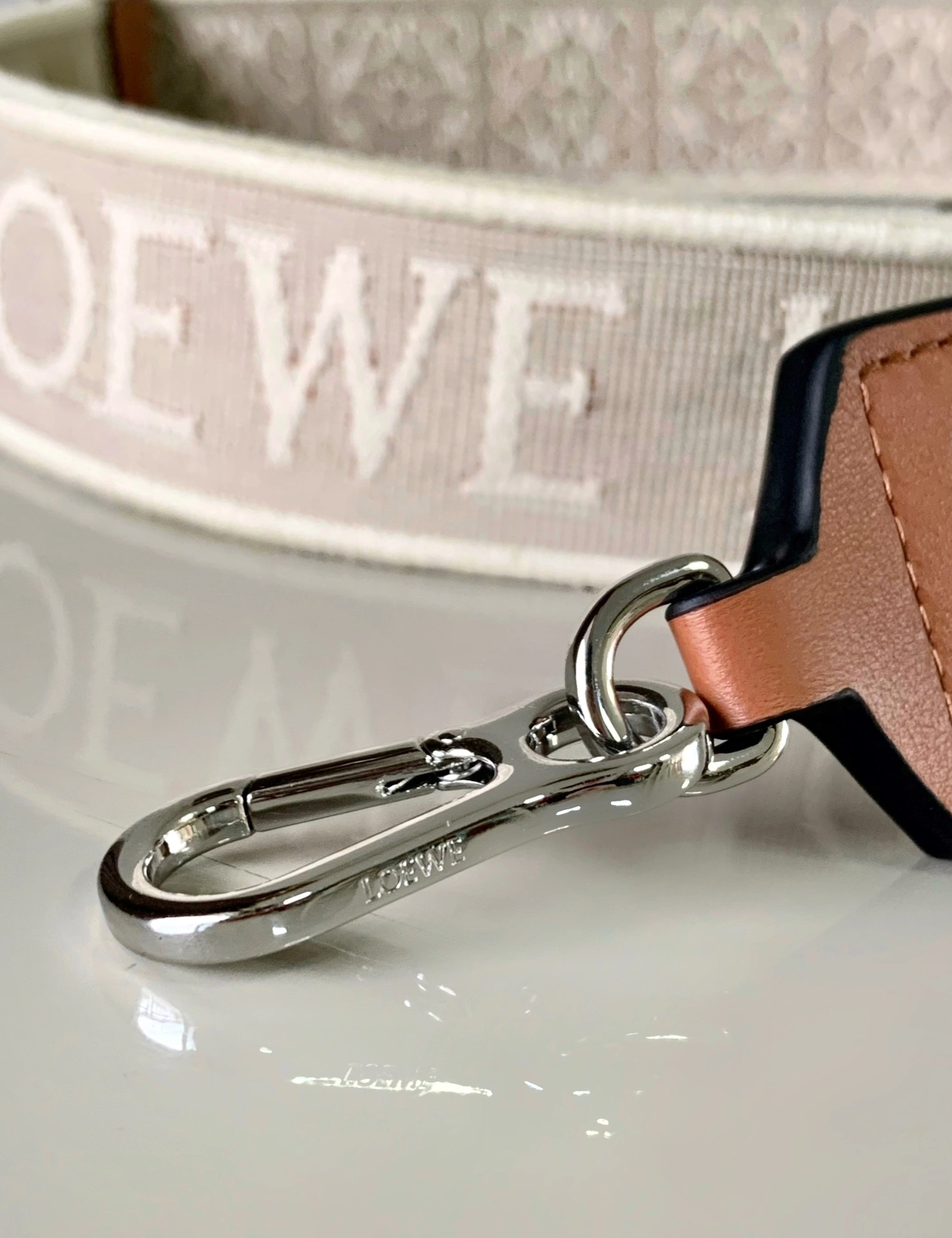 Loewe Shoulder Straps Attractive 71868