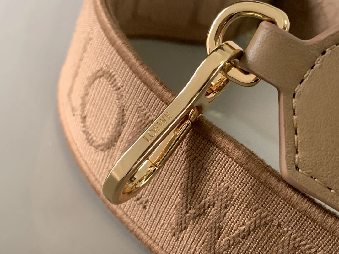 Lightweight Loewe Shoulder Straps 71923