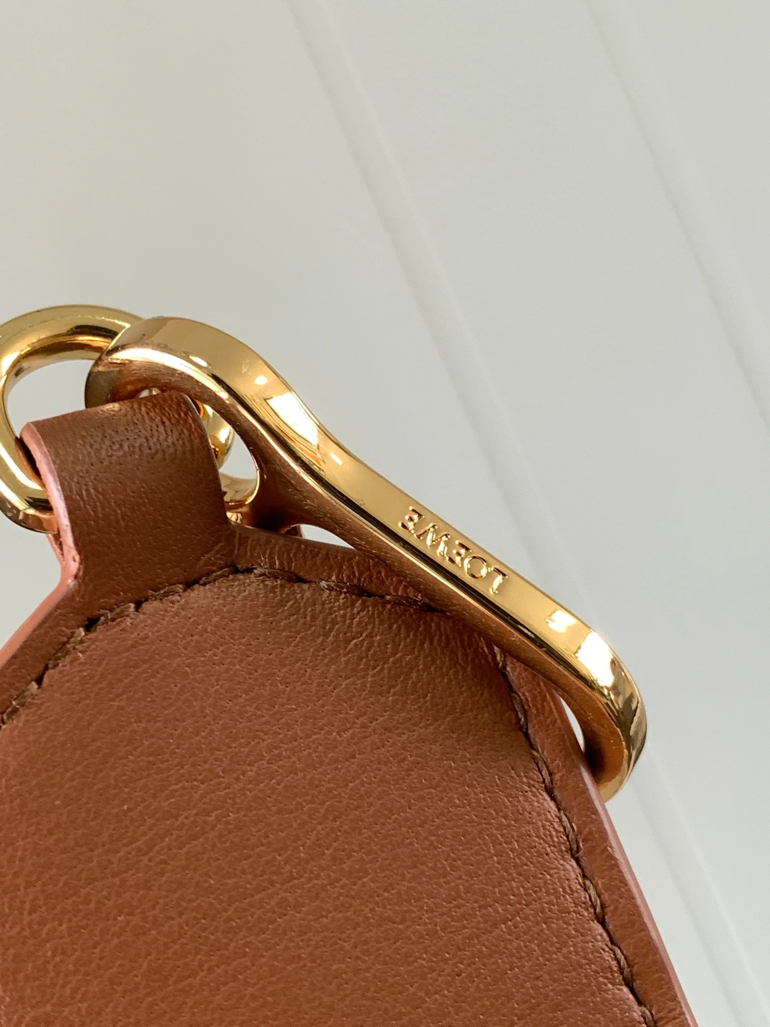UrbanChic Loewe Shoulder Straps 71871