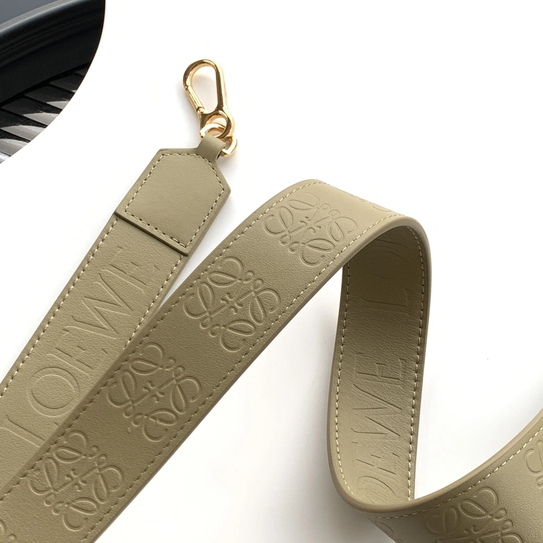 Stylish Loewe Shoulder Straps 71954
