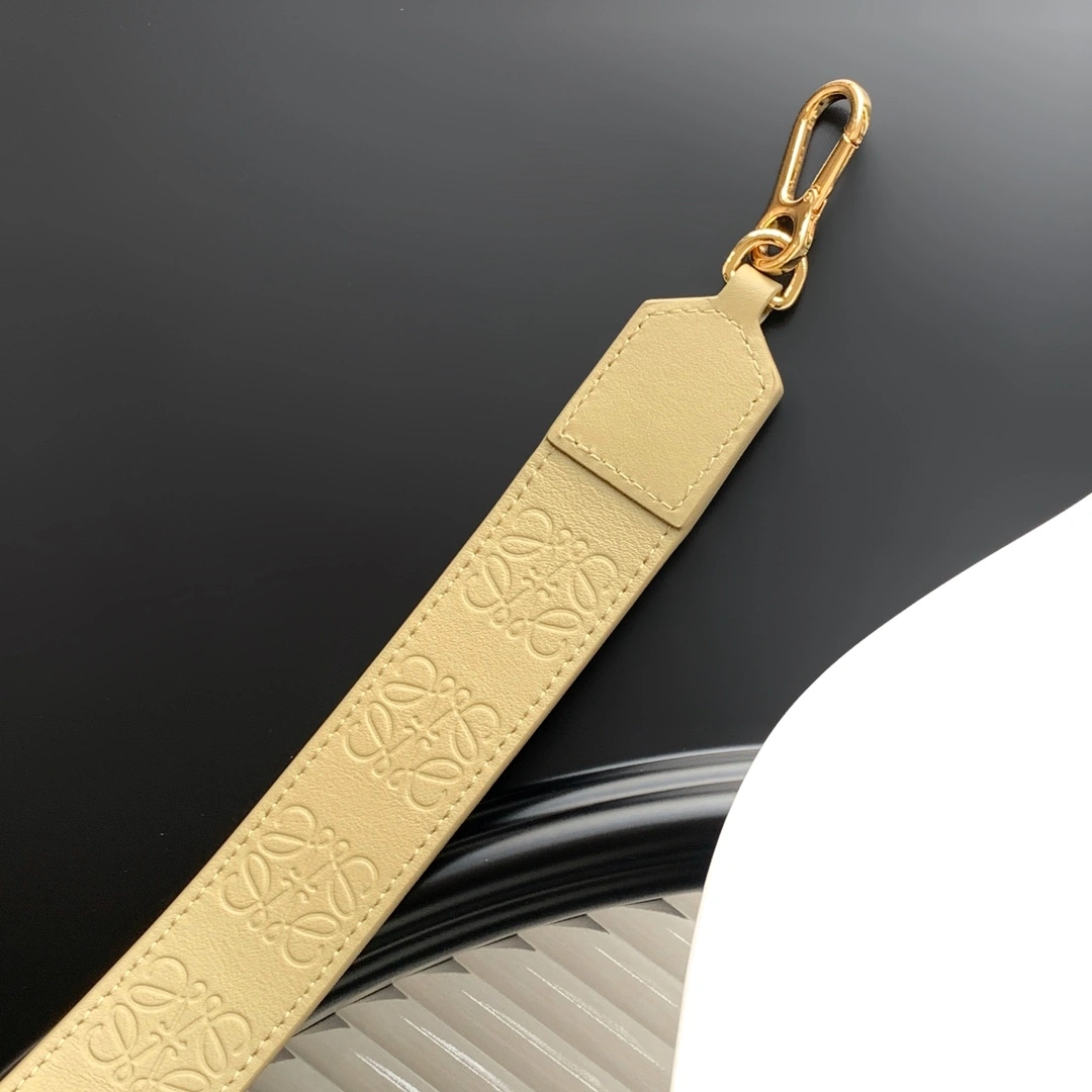 Stylish Loewe Shoulder Straps 71954