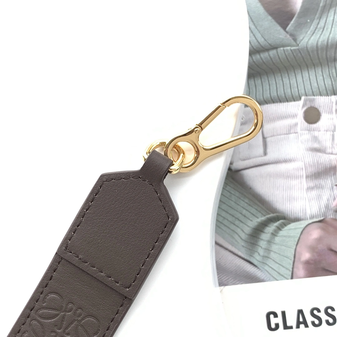 Loewe Shoulder Straps Sleek 71860