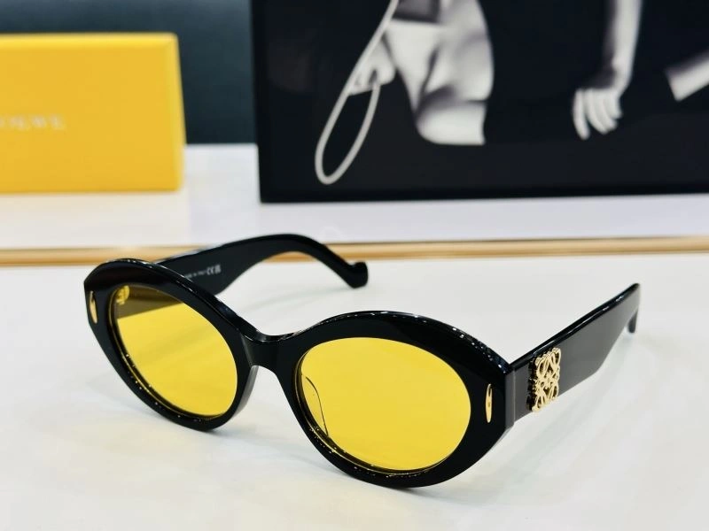 Flexible Loewe Sunglasses 280325