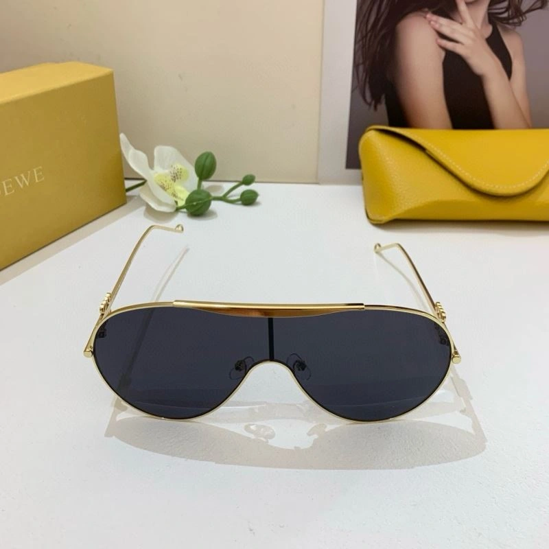 Loewe Sunglasses Sleek 280304