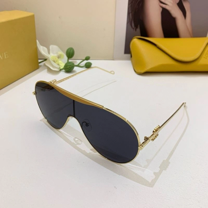 Loewe Sunglasses Sleek 280304