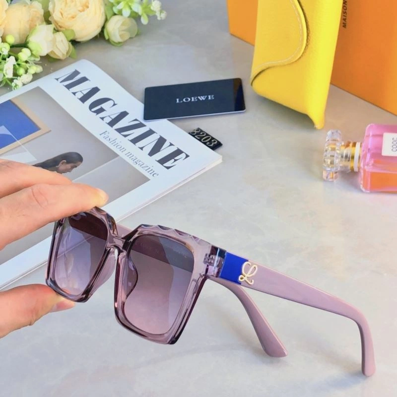 Sustainable Loewe Sunglasses 280302